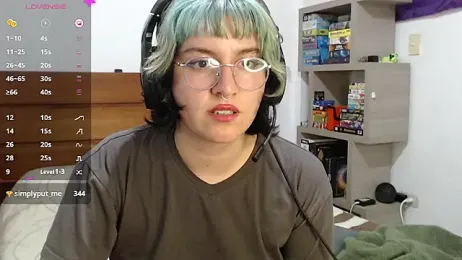 Froggyinthebox webcam model stream image