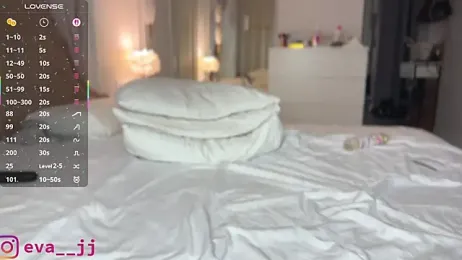 Eva_JJ webcam model stream image