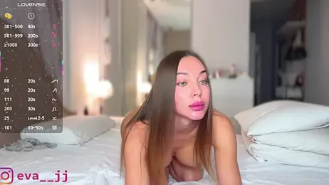 Eva_JJ webcam model stream image