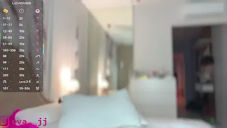 Eva_JJ webcam model stream image