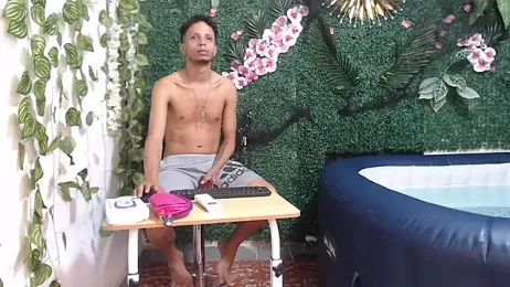 DamianandEva webcam model stream image