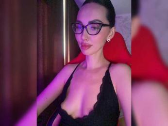 AnnaBlackFlame webcam model stream image