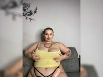 Divine-1 webcam model stream image