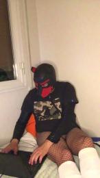 MaskPor2022 webcam model stream image