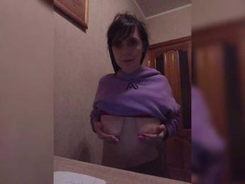 Hellenalonenochka webcam model stream image