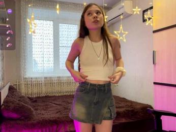 AleidaTeman webcam model stream image