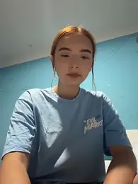 Carithooo webcam stripchat model stream image