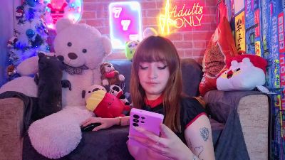 Littlejenn777 webcam cam4 model stream image