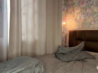 trinasmathers webcam model stream image