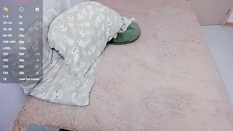 loliwoods webcam model stream image