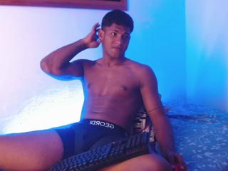 Cameron Armstrong webcam model stream image