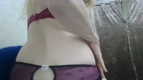 CarlyTreat webcam stripchat model stream image