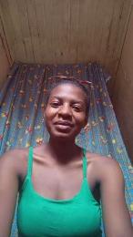 Leatecia8 webcam model stream image