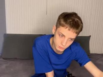 sky_hunter webcam model stream image