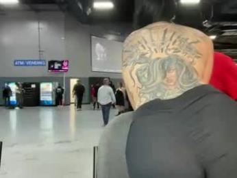 luxcher22 webcam model stream image