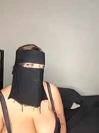 gogo_medo webcam model stream image