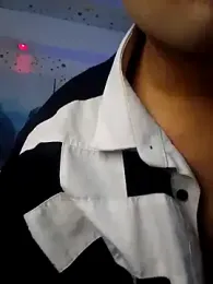 Noah_Xitruxx webcam model stream image