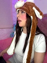 Yovng___Lau webcam model stream image