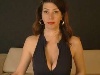 whitequeen888 webcam model stream image