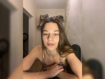 Vesta22 webcam bongacams model stream image