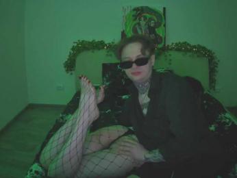 CRYBABYCRY webcam model stream image