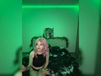 CRYBABYCRY webcam bongacams model stream image