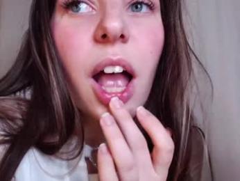 anya_seven webcam model stream image