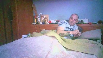 serapo37 webcam cam4 model stream image