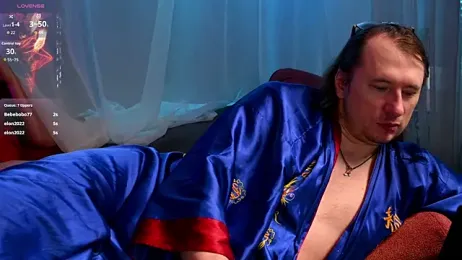 Claudia_and_elon_ webcam model stream image