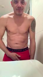 Deluxe42 webcam model stream image