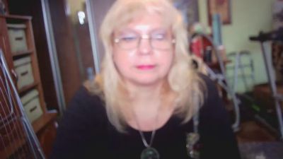 LOLA1972 webcam model stream image