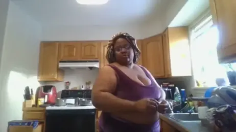 kweenxkarma webcam stripchat model stream image