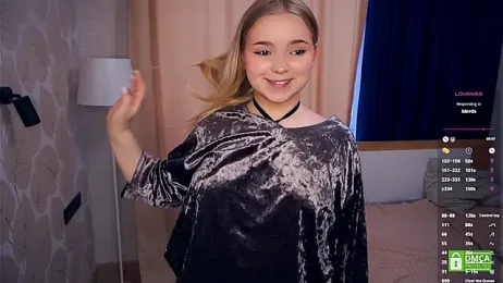 ZaraCreedon webcam model stream image