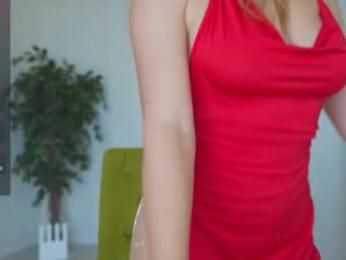 peachylina webcam chaturbate model stream image