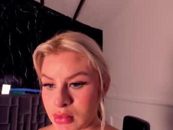 lolaangellx webcam model stream image