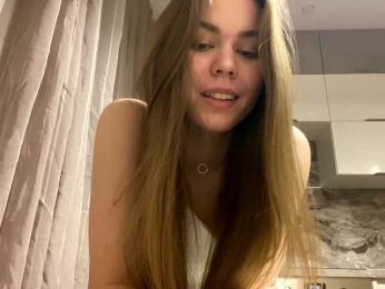 AdelleLenhard webcam model stream image