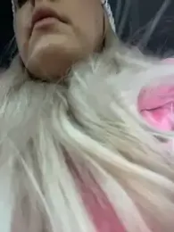 MerlinDave webcam model stream image