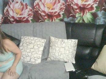 yoursexymature2024 webcam model stream image