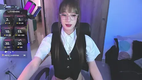 starrraura webcam stripchat model stream image