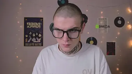 drew_soft_ webcam model stream image