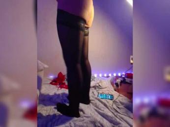 Laylay13 webcam model stream image