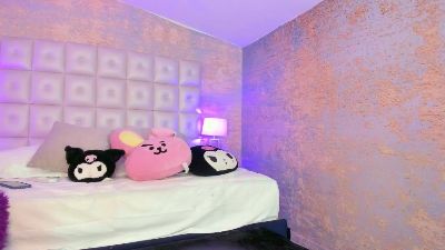 HariMoon webcam cam4 model stream image