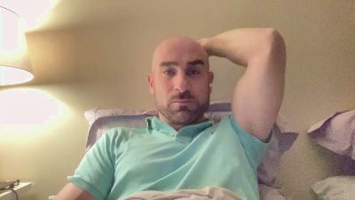 Gregisyours webcam model stream image