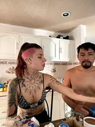 Izy_cute_ webcam model stream image