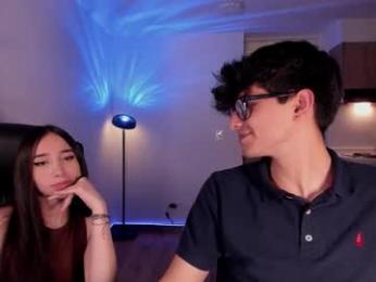 mikeyvioleta webcam chaturbate model stream image