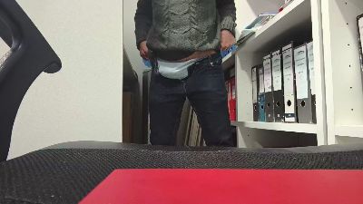 207RC webcam model stream image