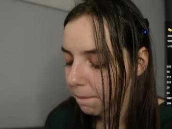 lornaelin webcam model stream image