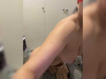 Wydpeker99 webcam model stream image