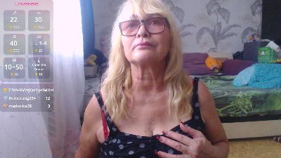 Kleopatra675 webcam model stream image