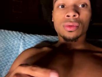 cumhere999 webcam model stream image